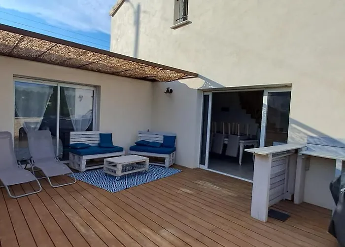 Maison 3 Chambres Climatise + Garage