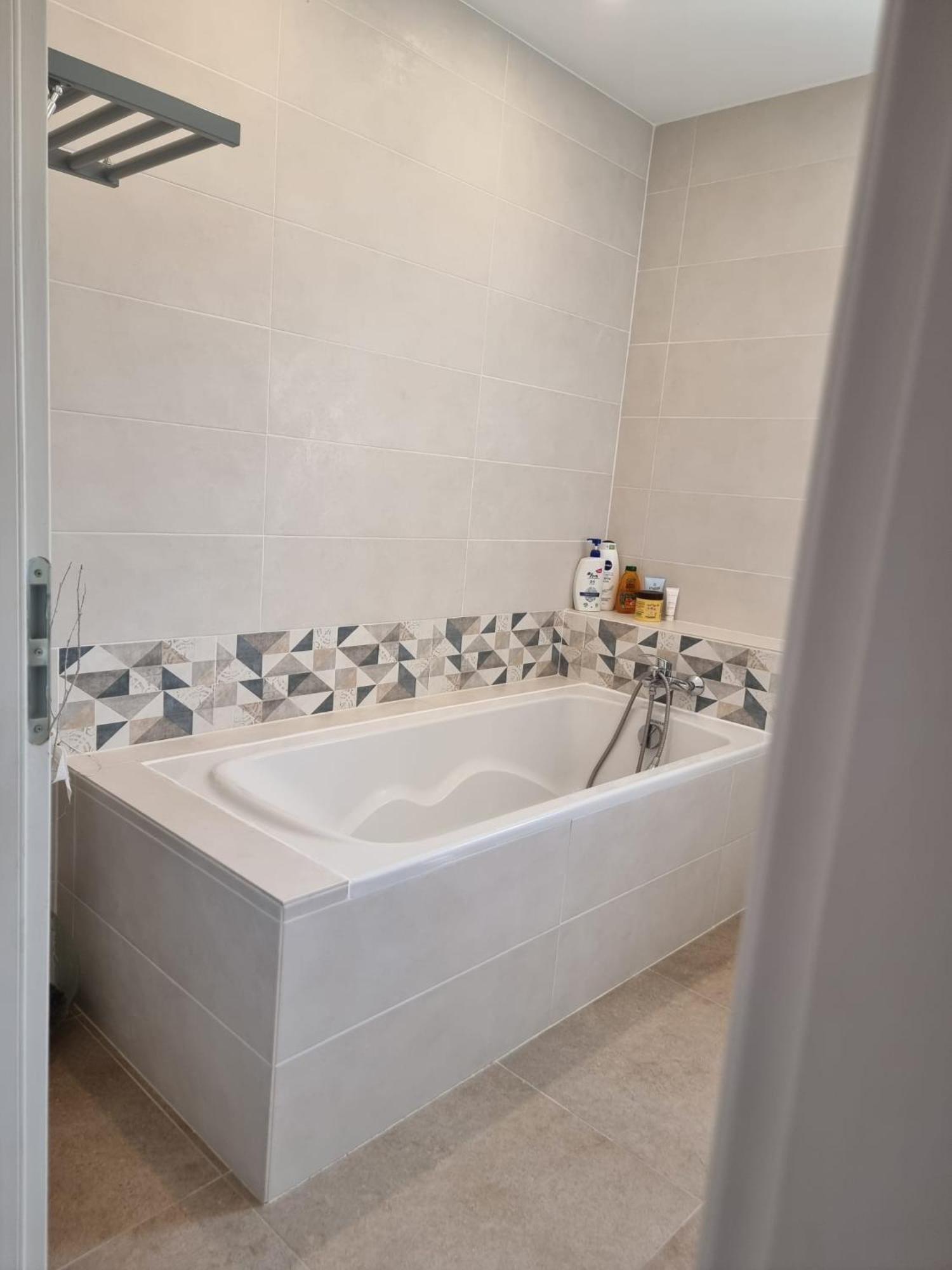 Maison 3 Climatise + Garage Roquebrun